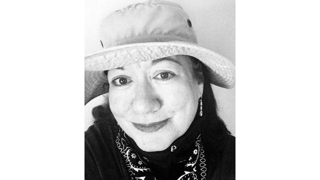 headshot of myra bonin 